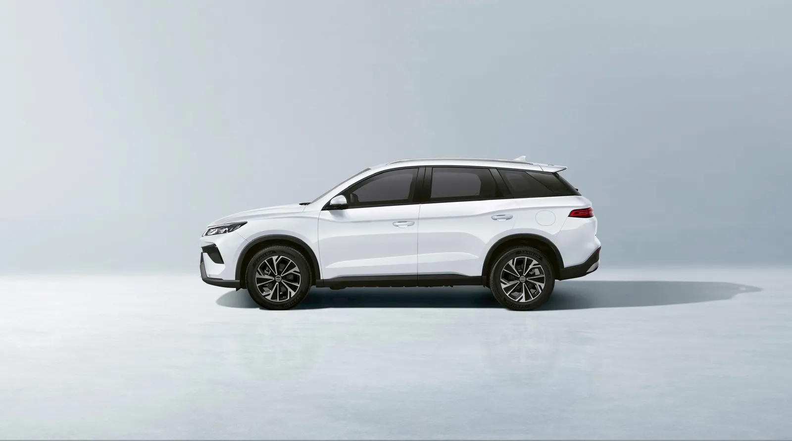 BYD Sealion 5 DM-i - Bên hông